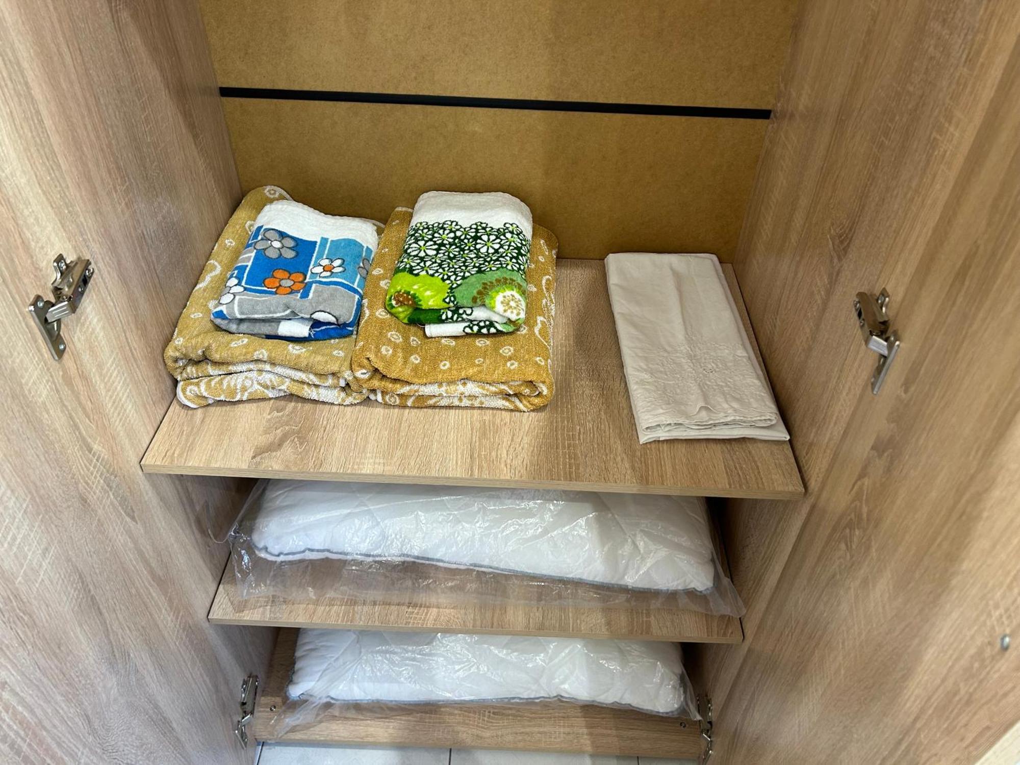Apartament Ano Poli 1 *